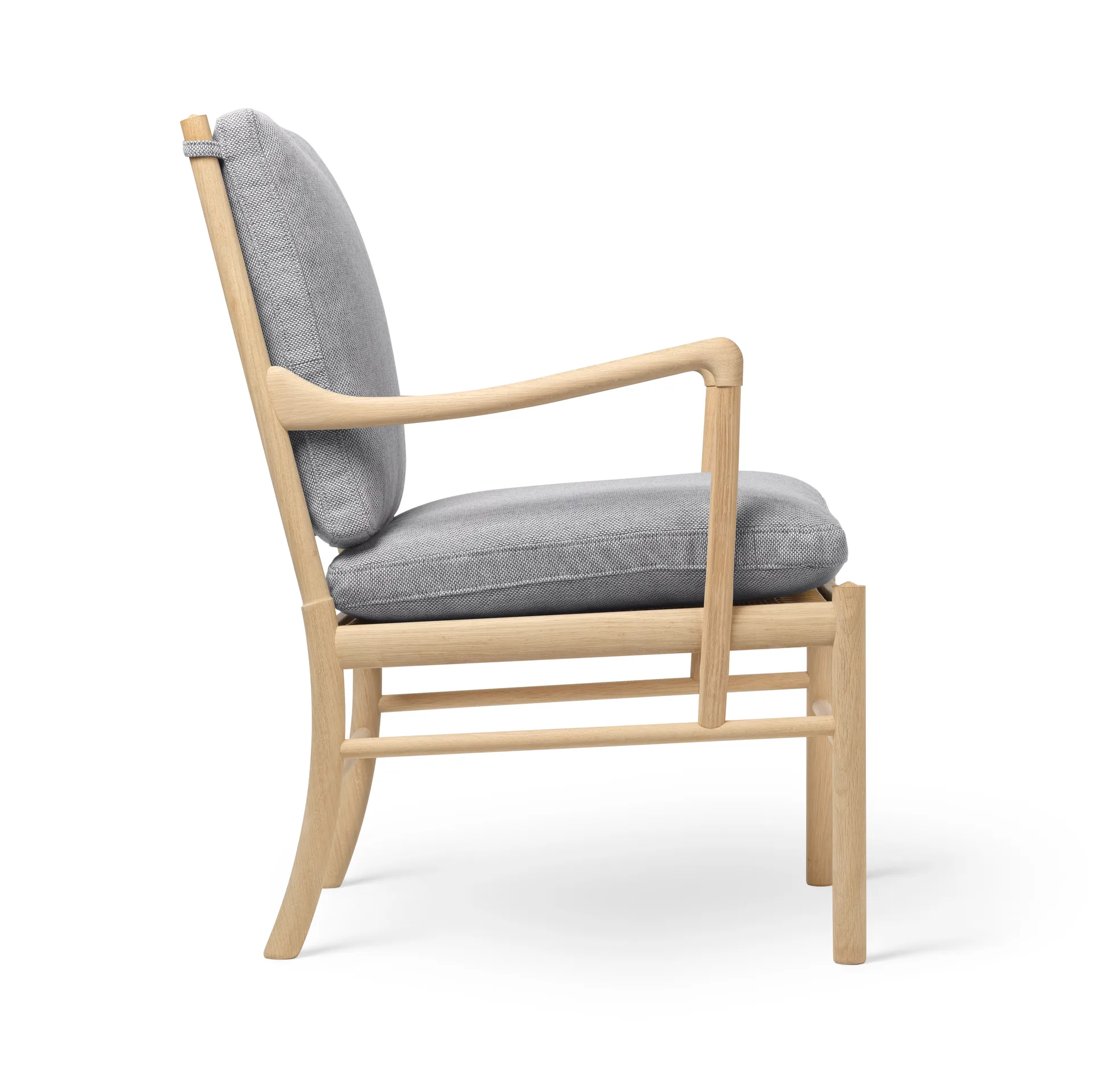 OW149 Colonial chair fåtölj, Re-wool 0128-såpad ek Carl Hansen & Søn