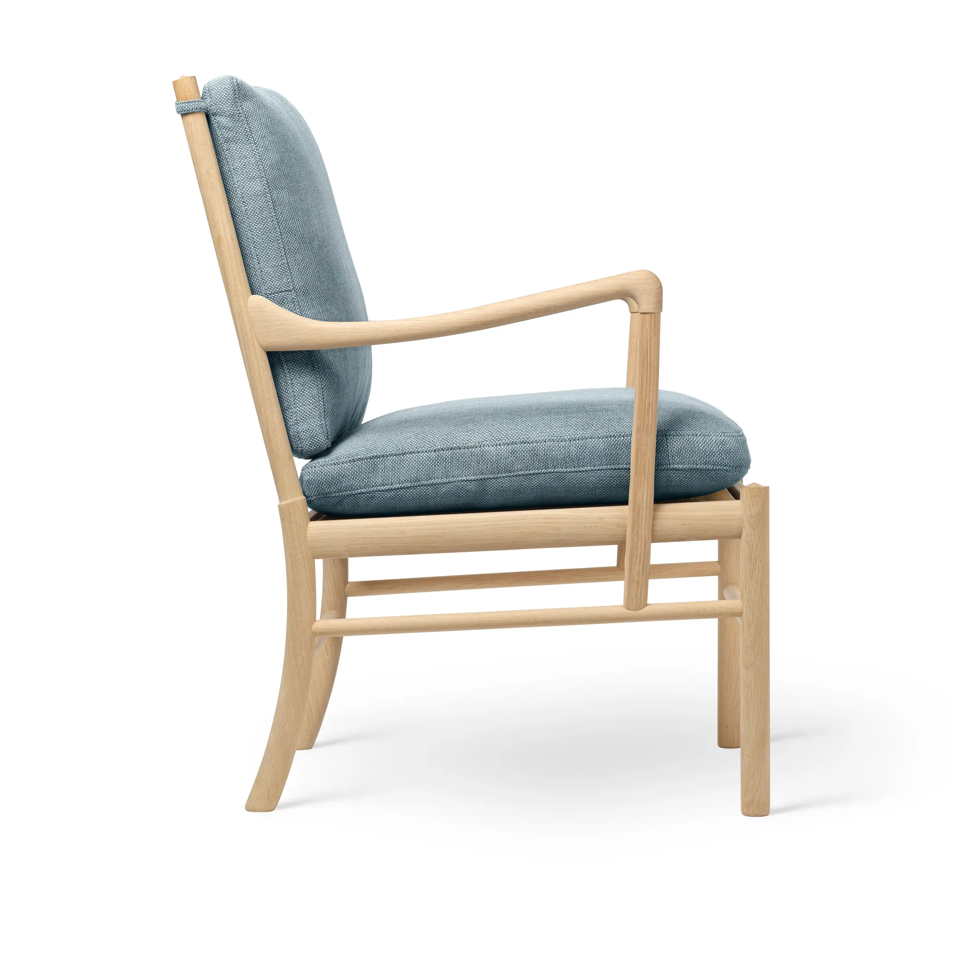 OW149 Colonial chair fåtölj, Re-wool 0718-såpad ek Carl Hansen & Søn