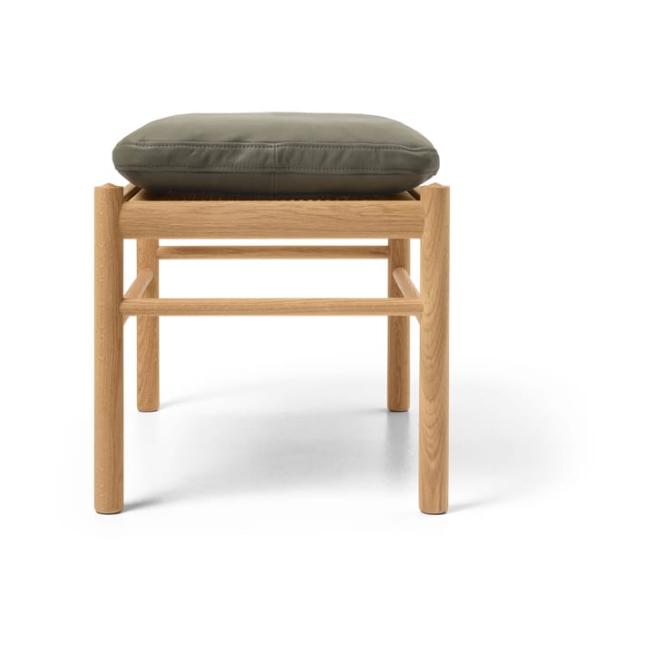 OW149F Colonial fotpall, Terra 20368-oljad ek Carl Hansen & Søn