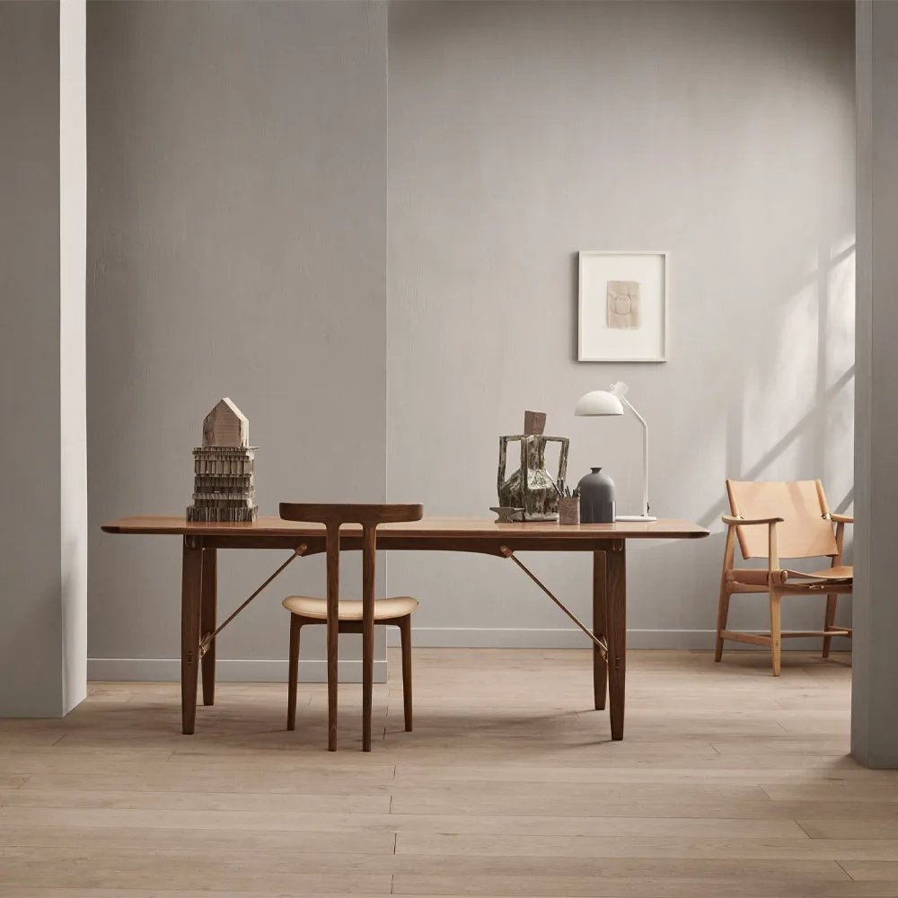 OW58 T-stol, Rewool 358 tyg-Såpad ek Carl Hansen & Søn