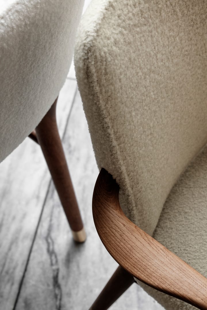 VLA61 Monarch chair karmstol, Oljad mahogny-Baru 0200 Carl Hansen & Søn
