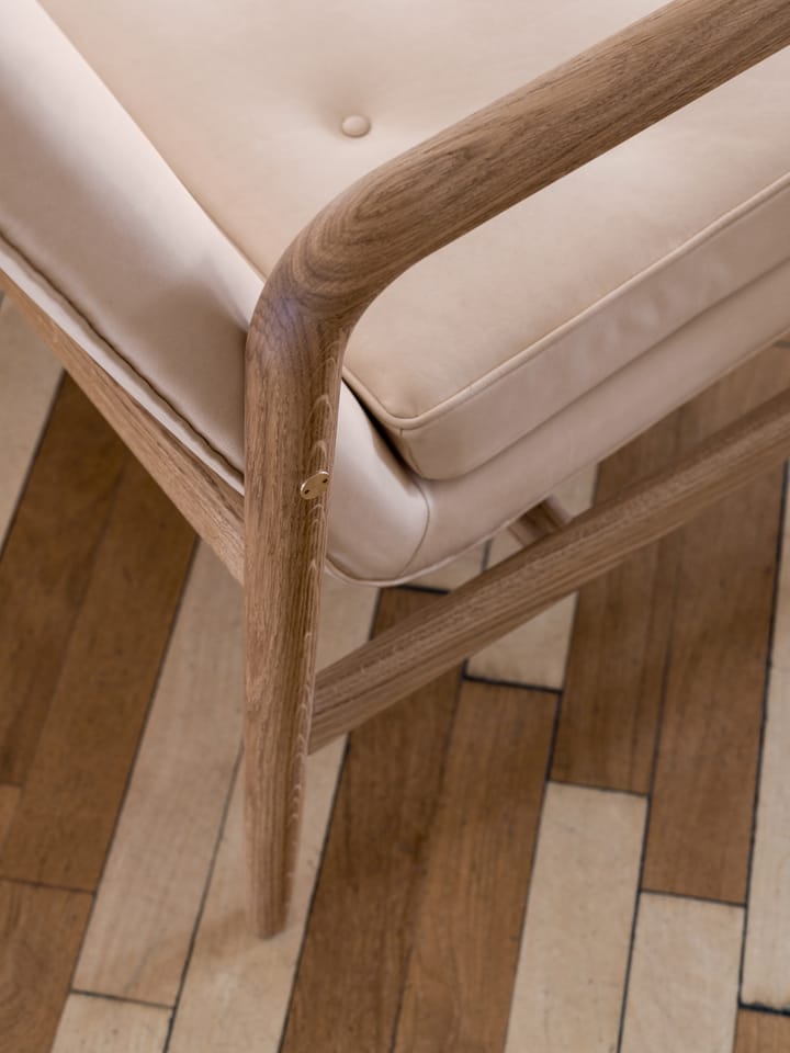 VLA76 Foyer lounge chair, Oljad ek-sif 90 läder Carl Hansen & Søn