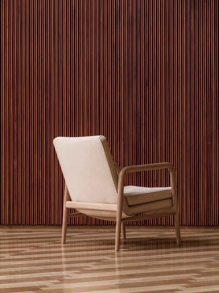 VLA76 Foyer lounge chair, Oljad ek-sif 90 läder Carl Hansen & Søn