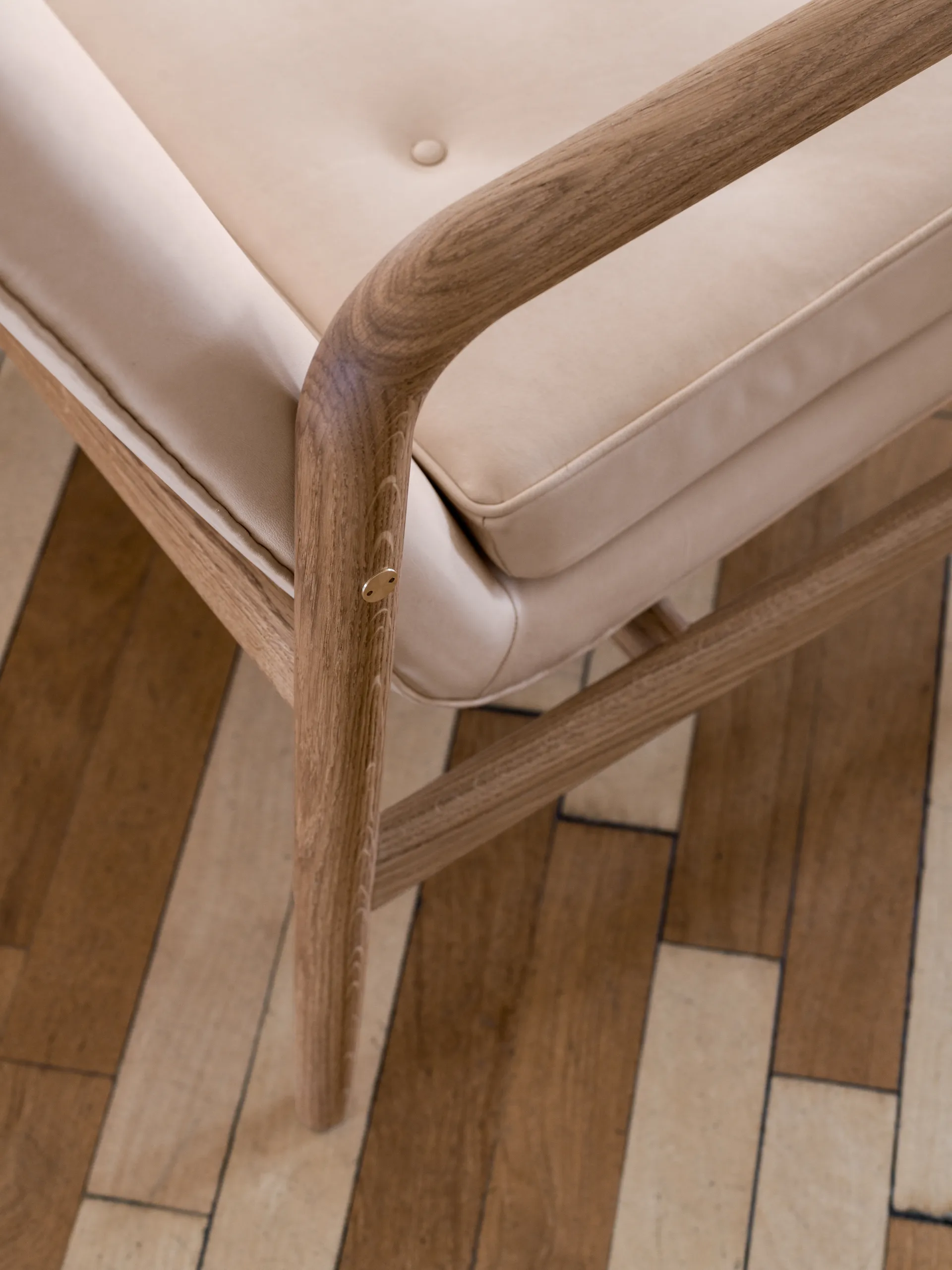 VLA77 Foyer soffa, Oljad ek-sif 90 läder Carl Hansen & Søn