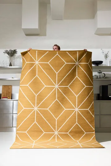 Ayur matta - Masala Yellow-Off White, 320x230 cm - Chhatwal & Jonsson