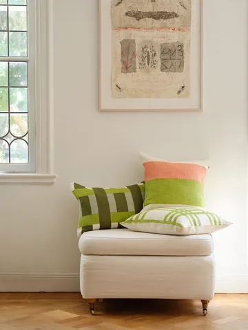 Benaras kuddfodral - Cactus green-lime-aqua, 40x60 cm - Chhatwal & Jonsson