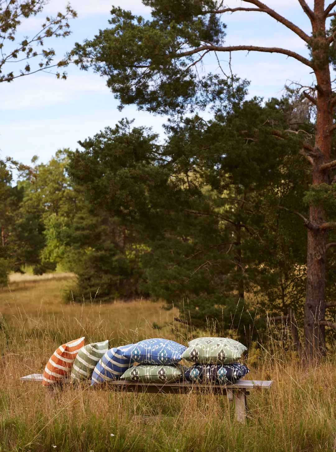 Block Stripe utomhuskudde 40x60 cm, Riviera blue-off white Chhatwal & Jonsson