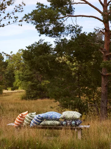 Block Stripe utomhuskudde 40x60 cm - Riviera blue-off white - Chhatwal & Jonsson