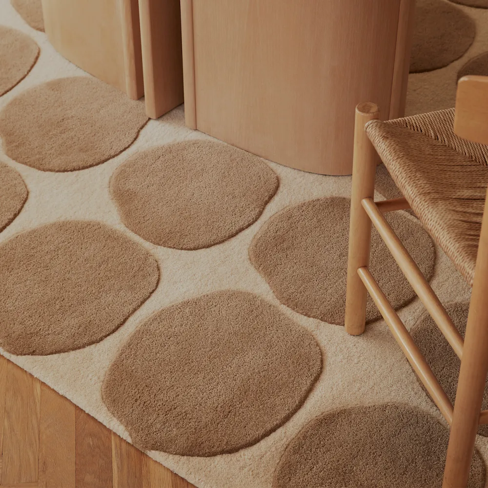 Dots matta, light khaki/light beige, 230x320 cm Chhatwal & Jonsson