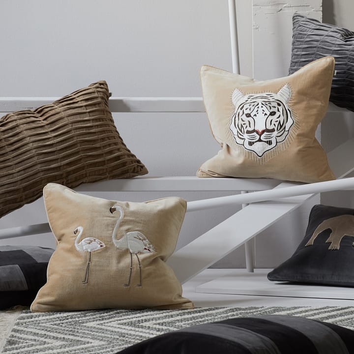 Embroidered Tiger kuddfodral 50x50 cm, Beige Chhatwal & Jonsson