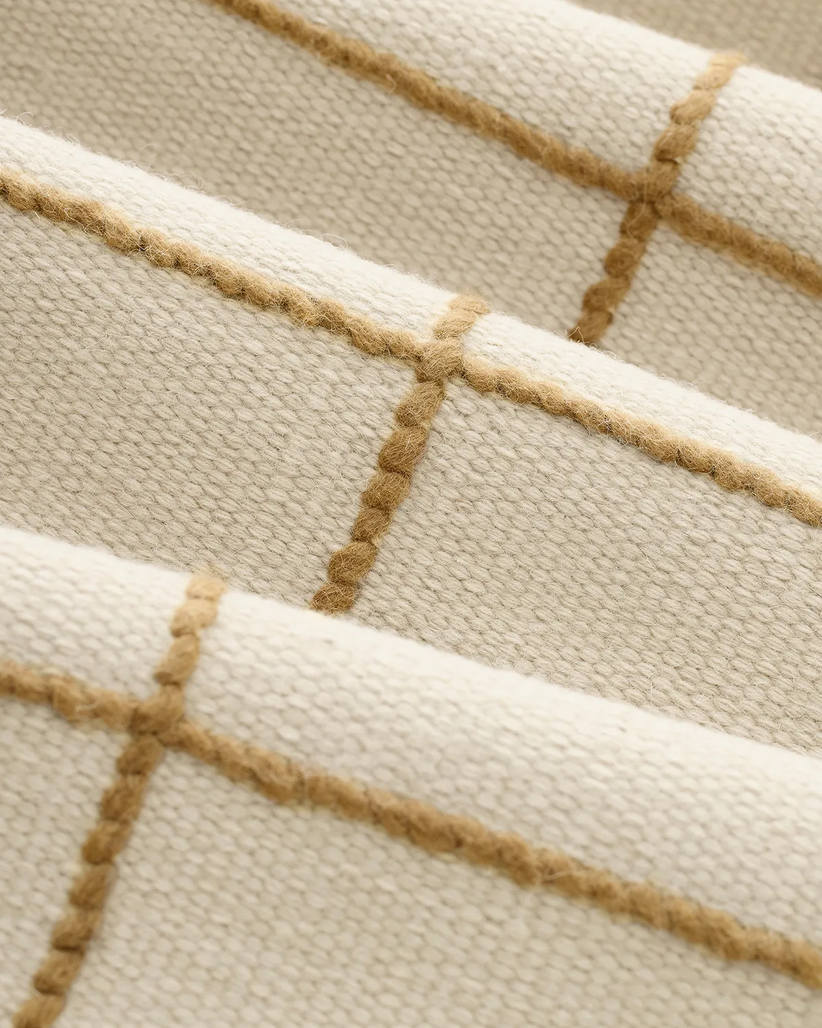 Milan matta, Off white-beige, 180x270 cm Chhatwal & Jonsson