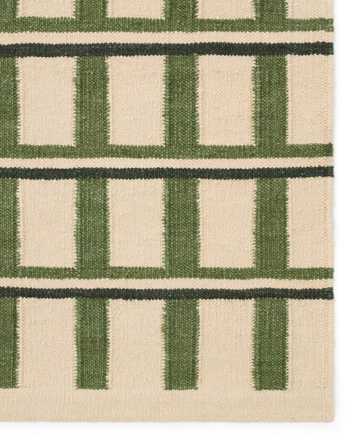 Mysore ullmatta, Off white-green-dark green, 180x270 cm Chhatwal & Jonsson