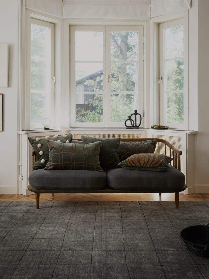 Nari ullmatta 250x350 cm, Light grey Chhatwal & Jonsson