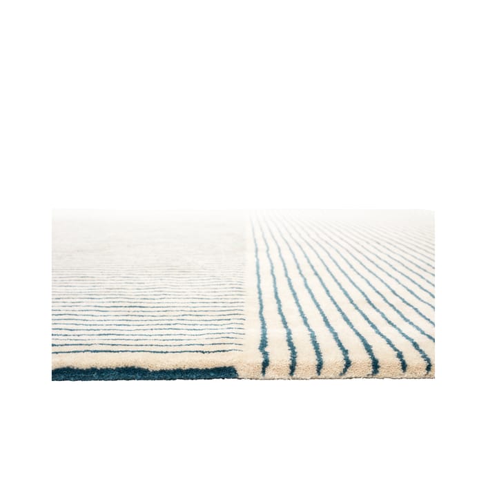 Radha ullmatta 180x270 cm - Off white-heaven blue - Chhatwal & Jonsson