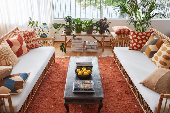 Ravi matta 230x320 cm, Orange-off white Chhatwal & Jonsson