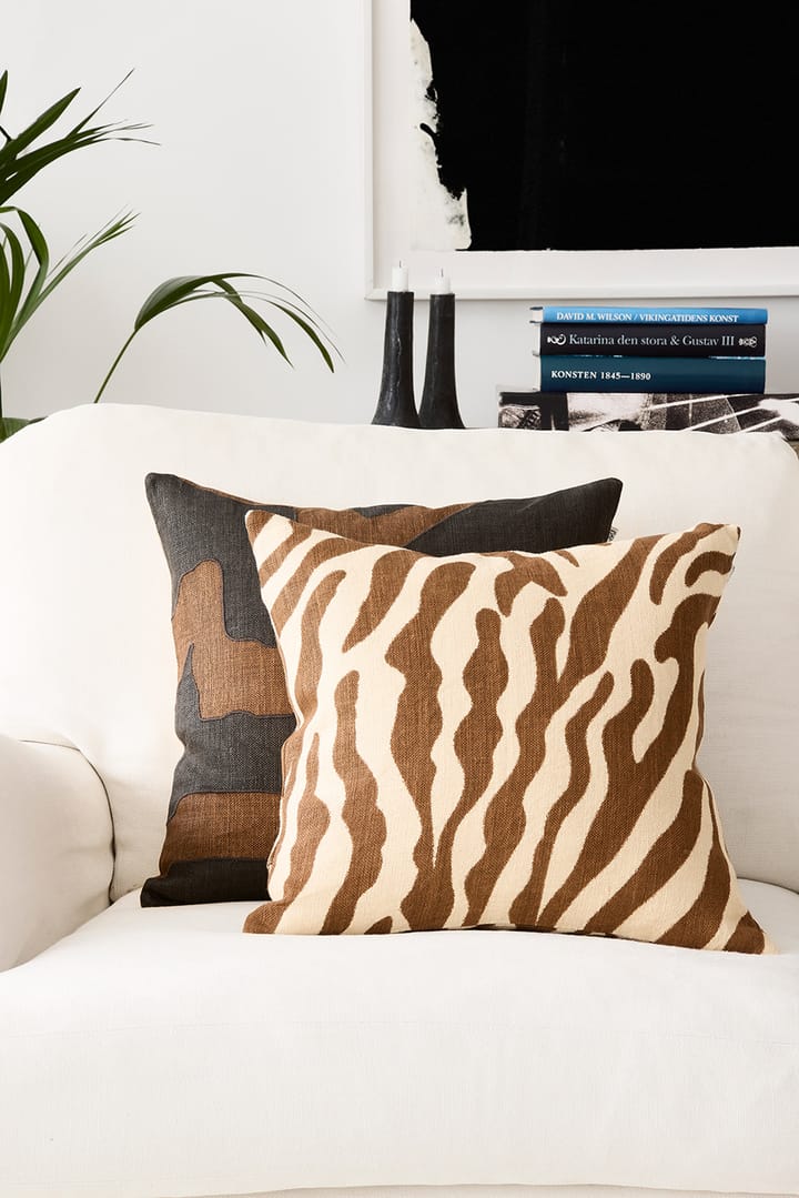 Sikkim kuddfodral 50x50 cm, Taupe-Dark Brown Chhatwal & Jonsson