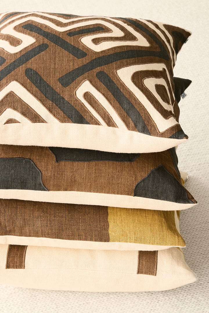 Sikkim kuddfodral 50x50 cm, Taupe-Dark Brown Chhatwal & Jonsson
