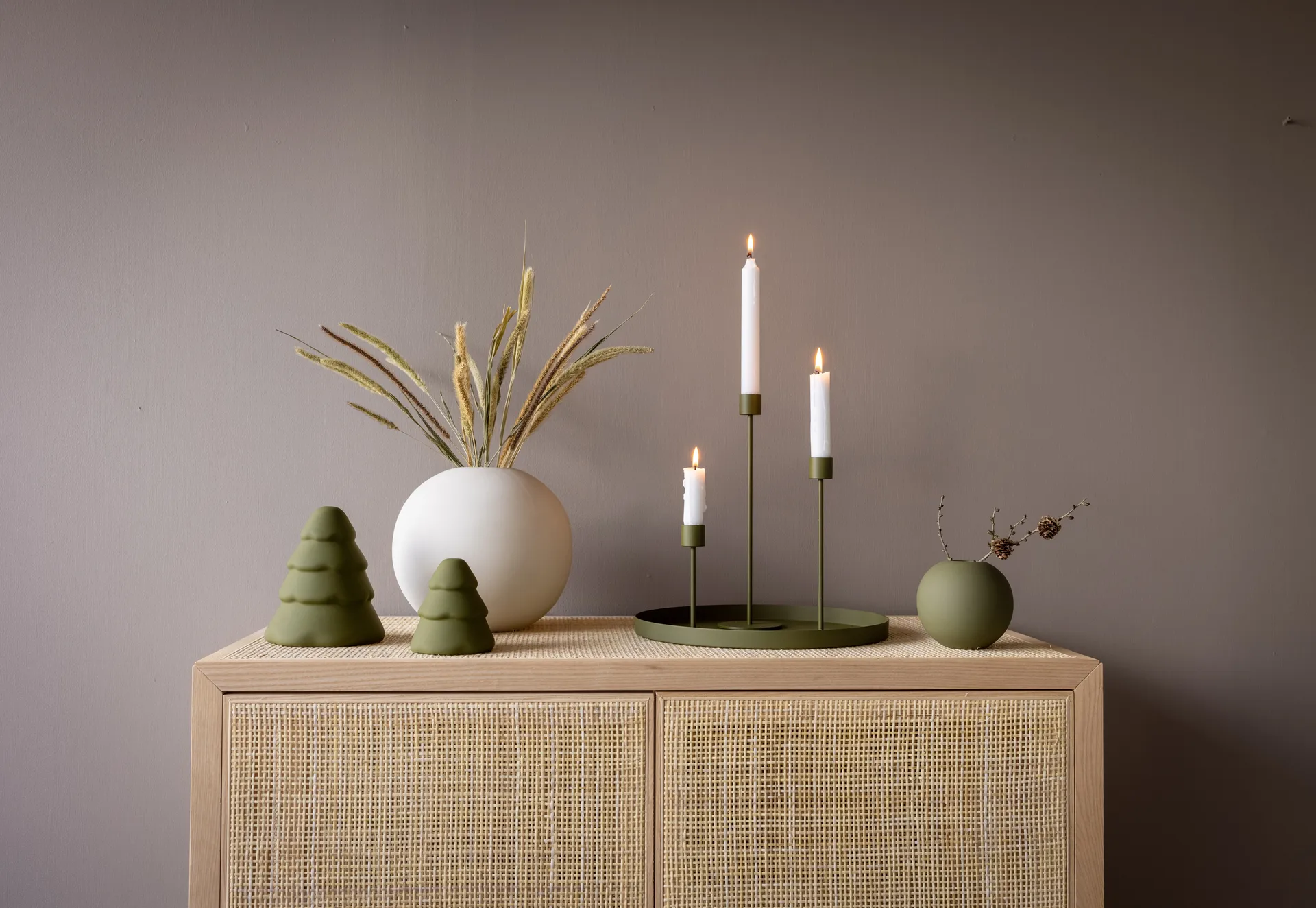 Cooee ljusstake 13 cm, Olive Cooee Design
