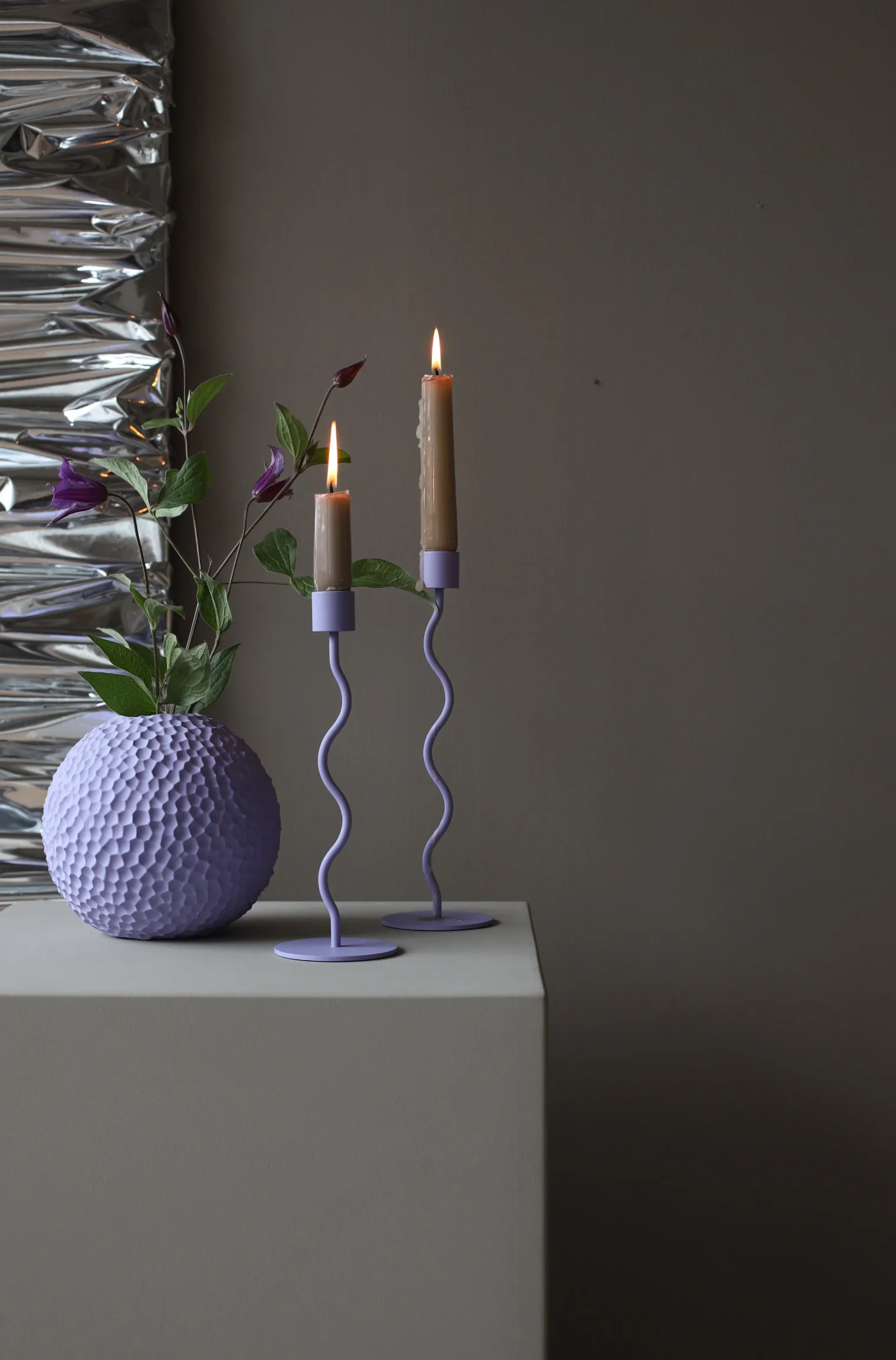 Curved ljusstake 23 cm, Mauve Cooee Design