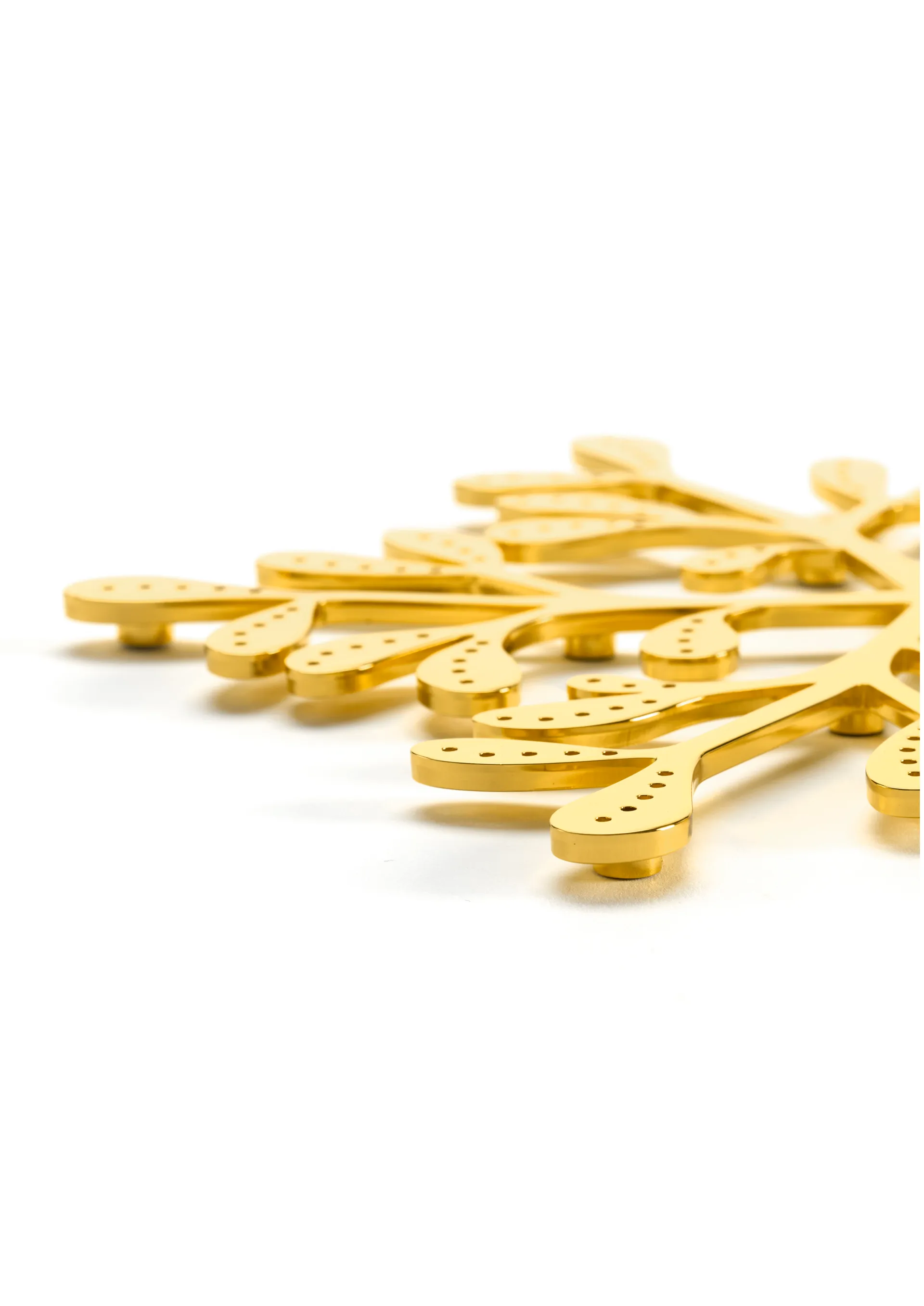 Mistletoe grytunderlägg Ø20 cm, Mässing Cooee Design