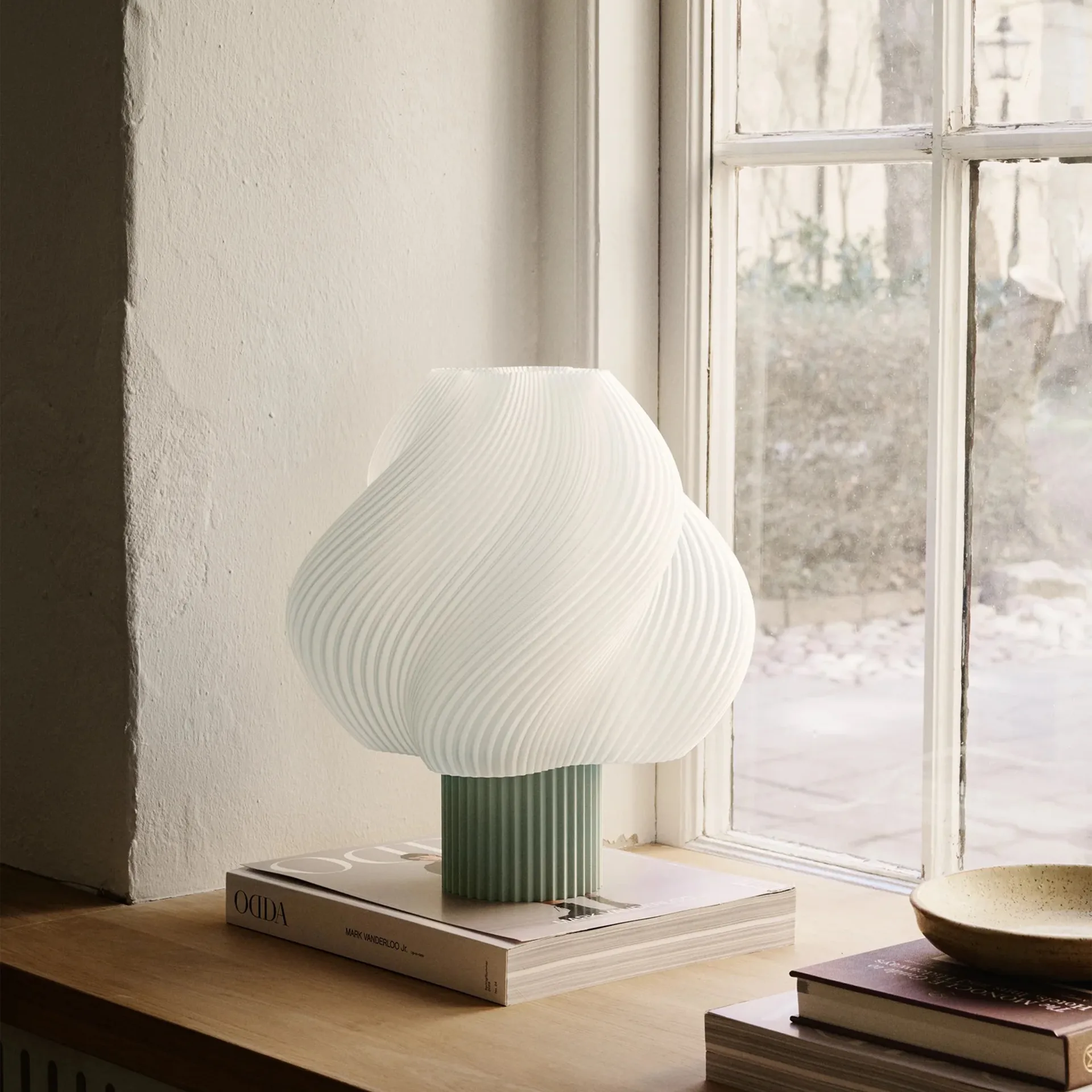 Soft Serve bordslampa, Matcha, Grande, 34 cm Crème Atelier