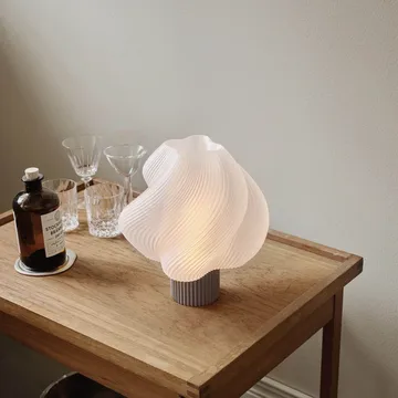 Soft Serve bordslampa - Mocha, Regular, 26 cm - Crème Atelier