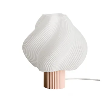Soft Serve bordslampa - Wild strawberry, Grande, 34 cm - Crème Atelier