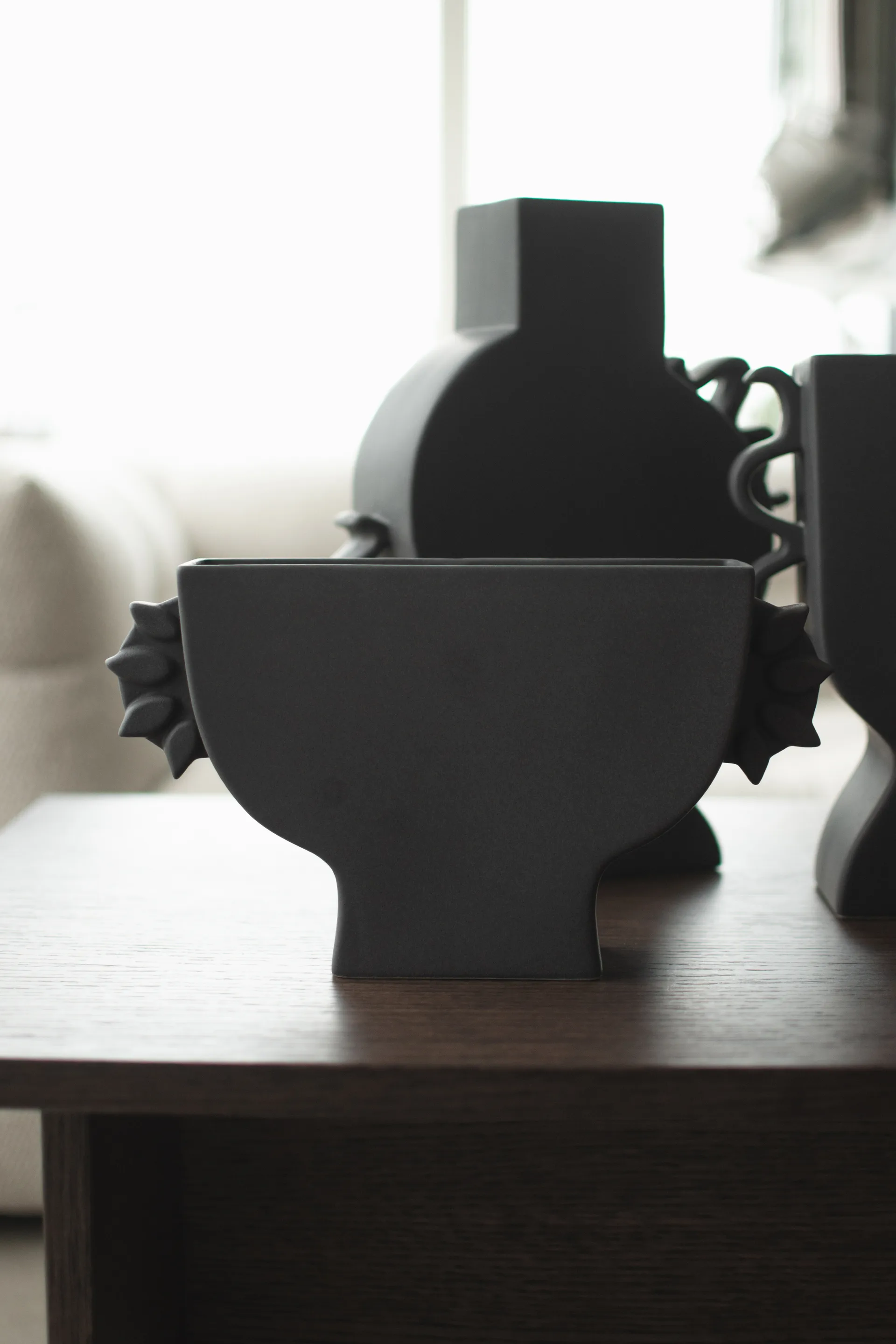 Flat vas 16 cm, Black DBKD