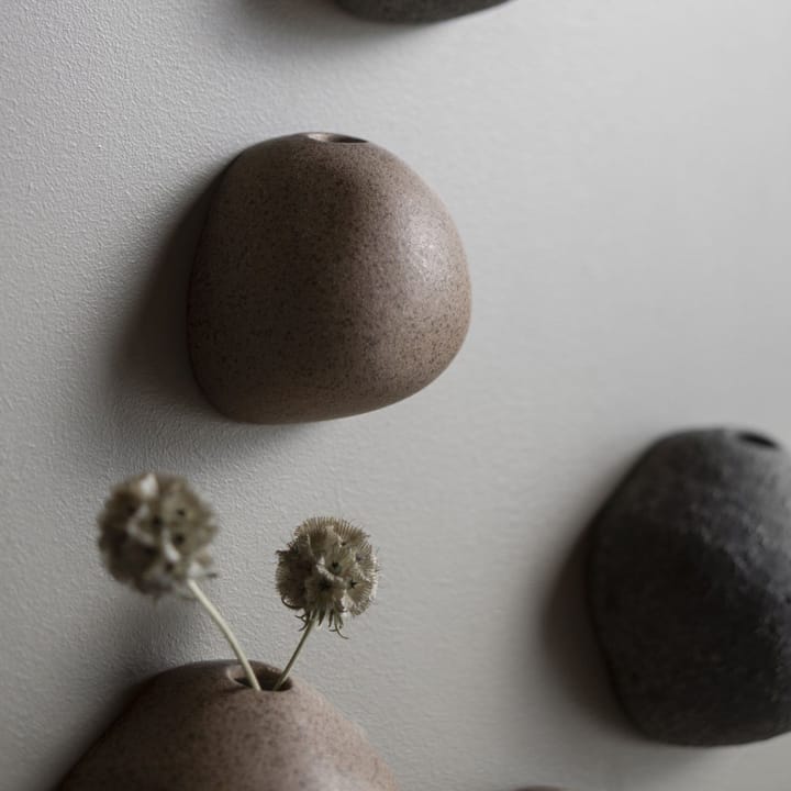 Miniature vägghängd vas svart, Large Ø11 cm DBKD