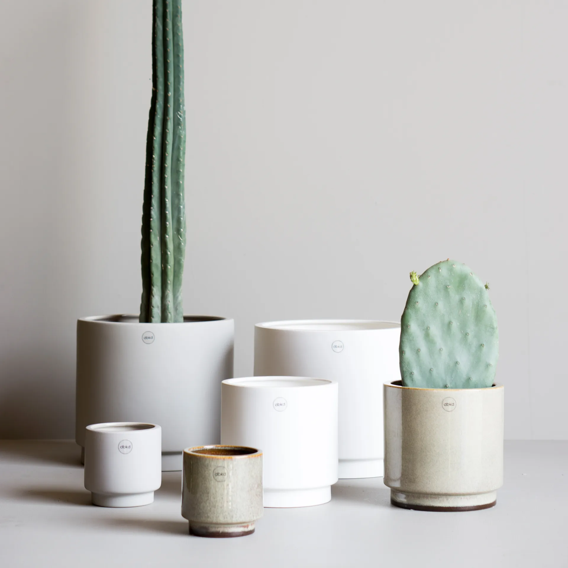 Solid kruka white, Stor Ø24 cm DBKD