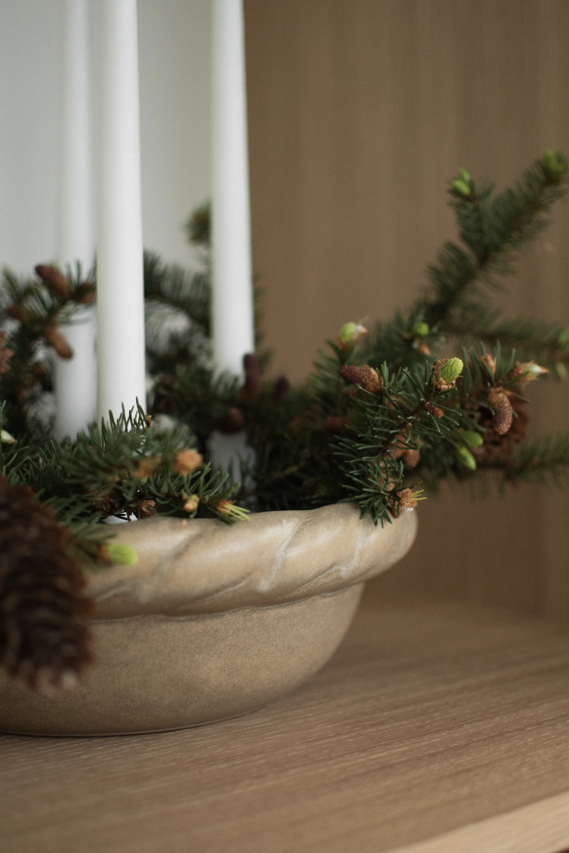 Twine plate ljusstake Ø30 cm, Beige DBKD