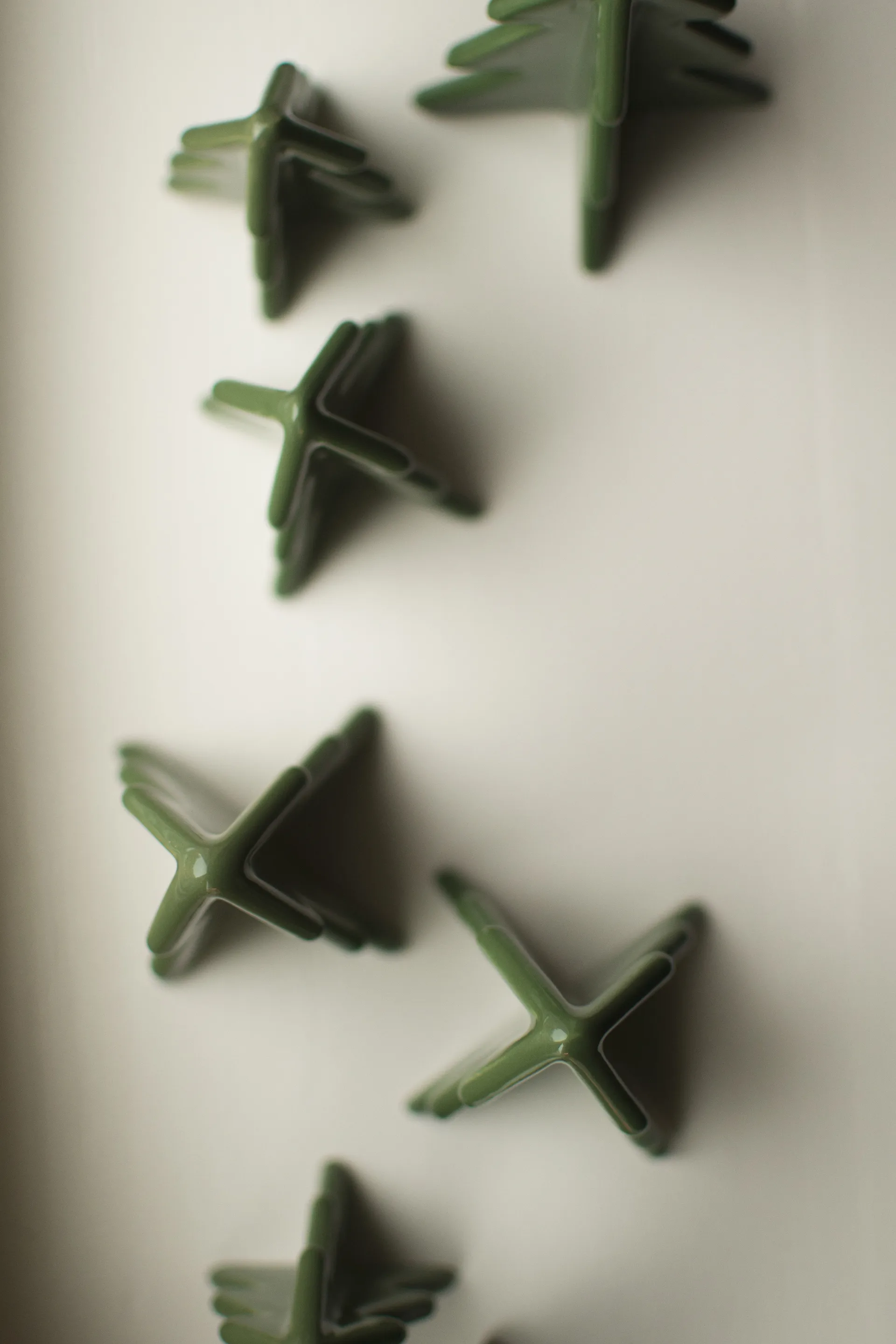 Winter tree dekoration, Green, 8 cm DBKD