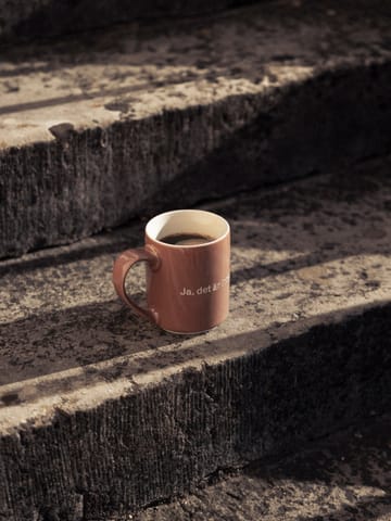 Astrid Lindgren mugg, ja, det är inte klokt… - Svensk text - Design House Stockholm