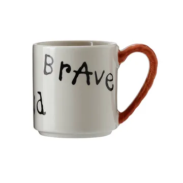 Astrid Lindgren Pippi jubileumsmugg 20 cl - Strong Kind Brave - Design House Stockholm