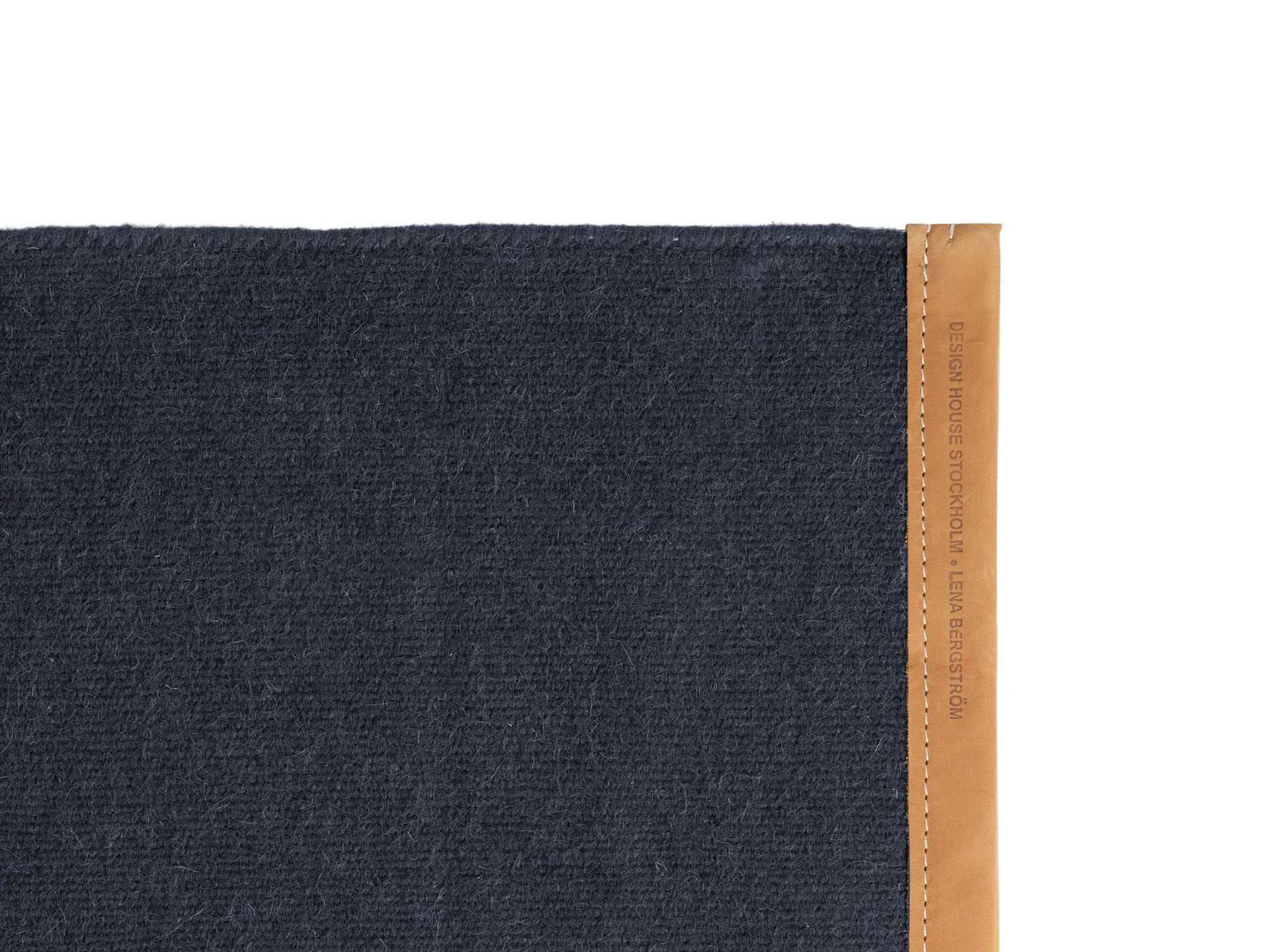 Björk matta blå, 70 x 130 cm Design House Stockholm