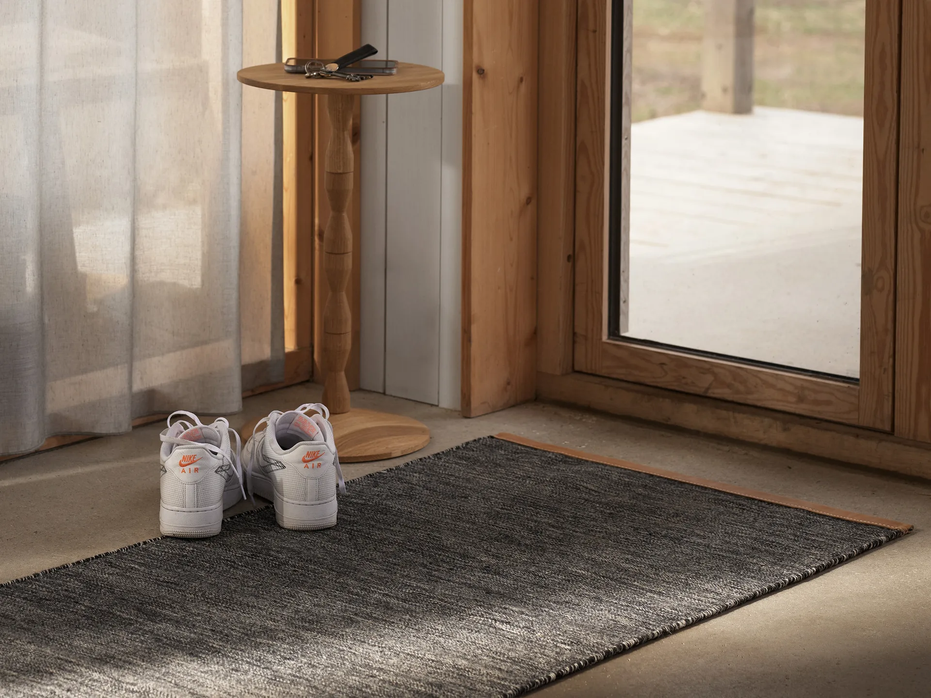 Björk matta mörkgrå, 80 x 250 cm Design House Stockholm