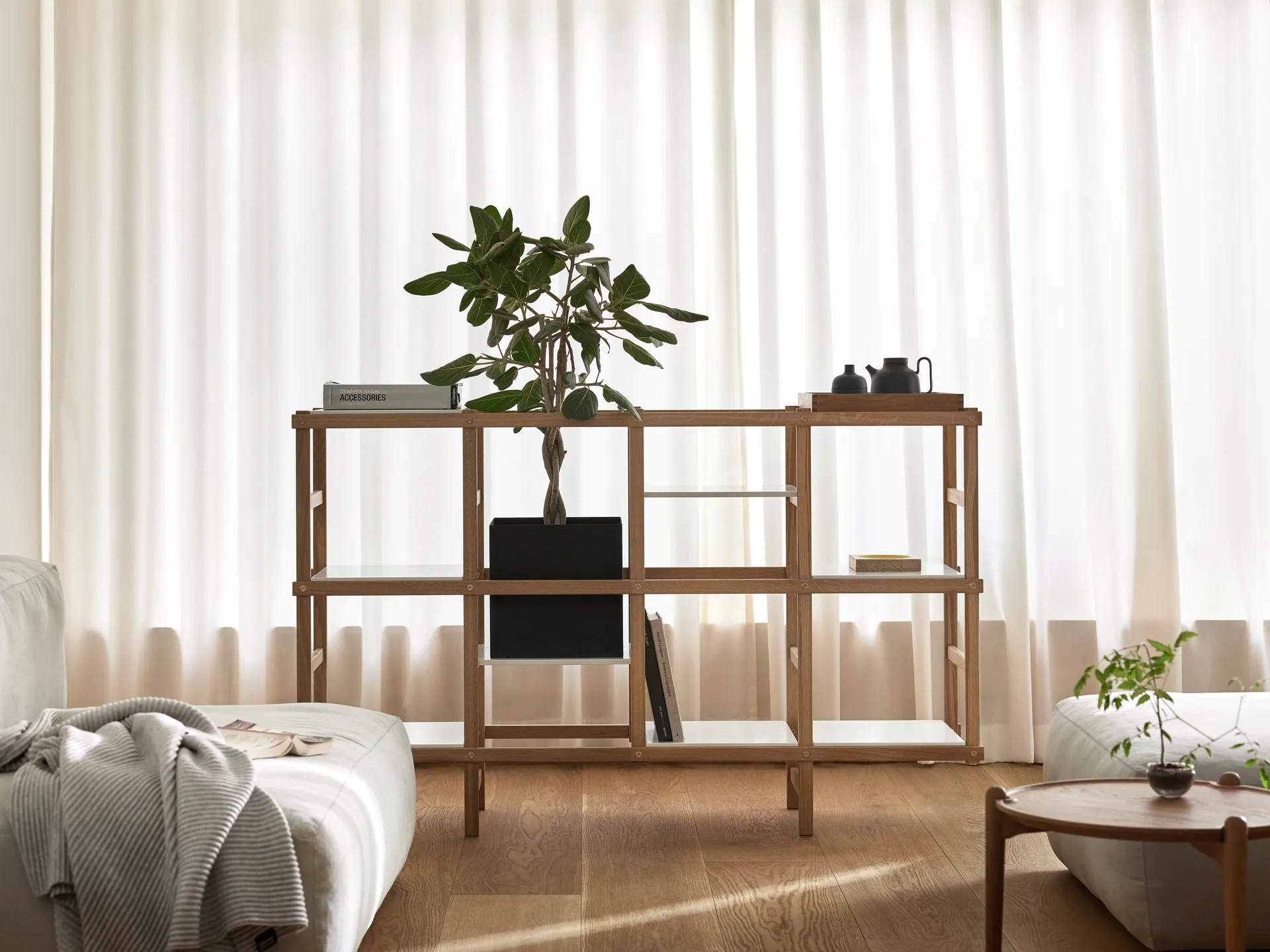 Frame hylla M 154 cm, Ek-vit Design House Stockholm