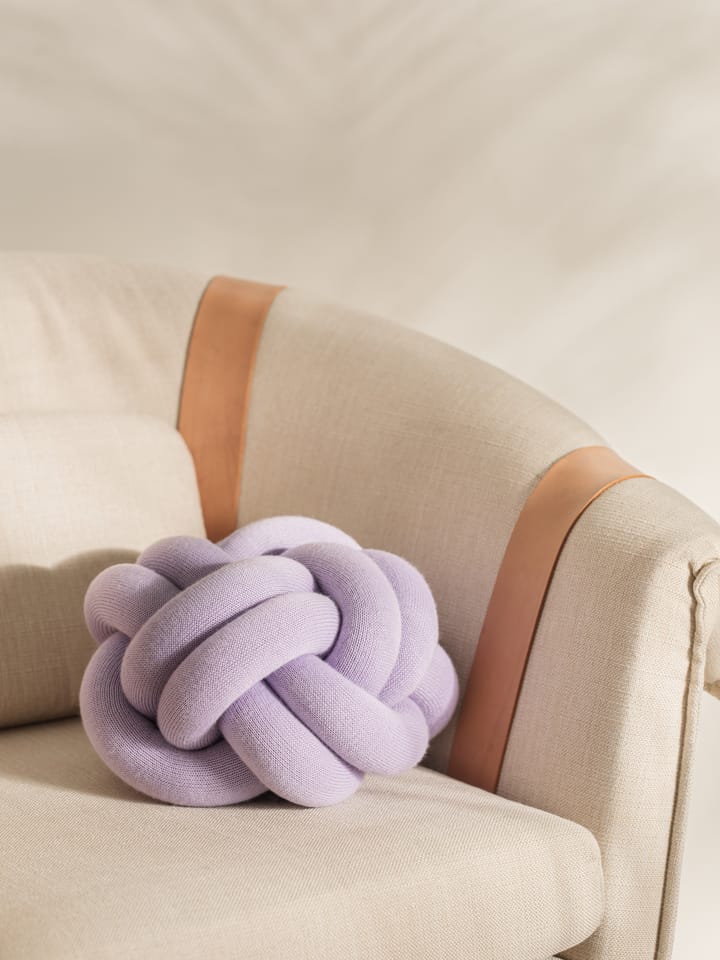 Knot kudde, Lilac Design House Stockholm