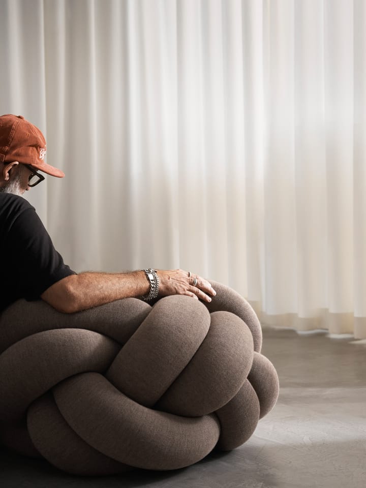 Knot kudde XL - Brown - Design House Stockholm