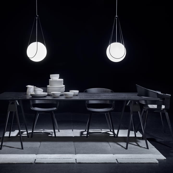 Kosmos hållare svart - mellan - Design House Stockholm