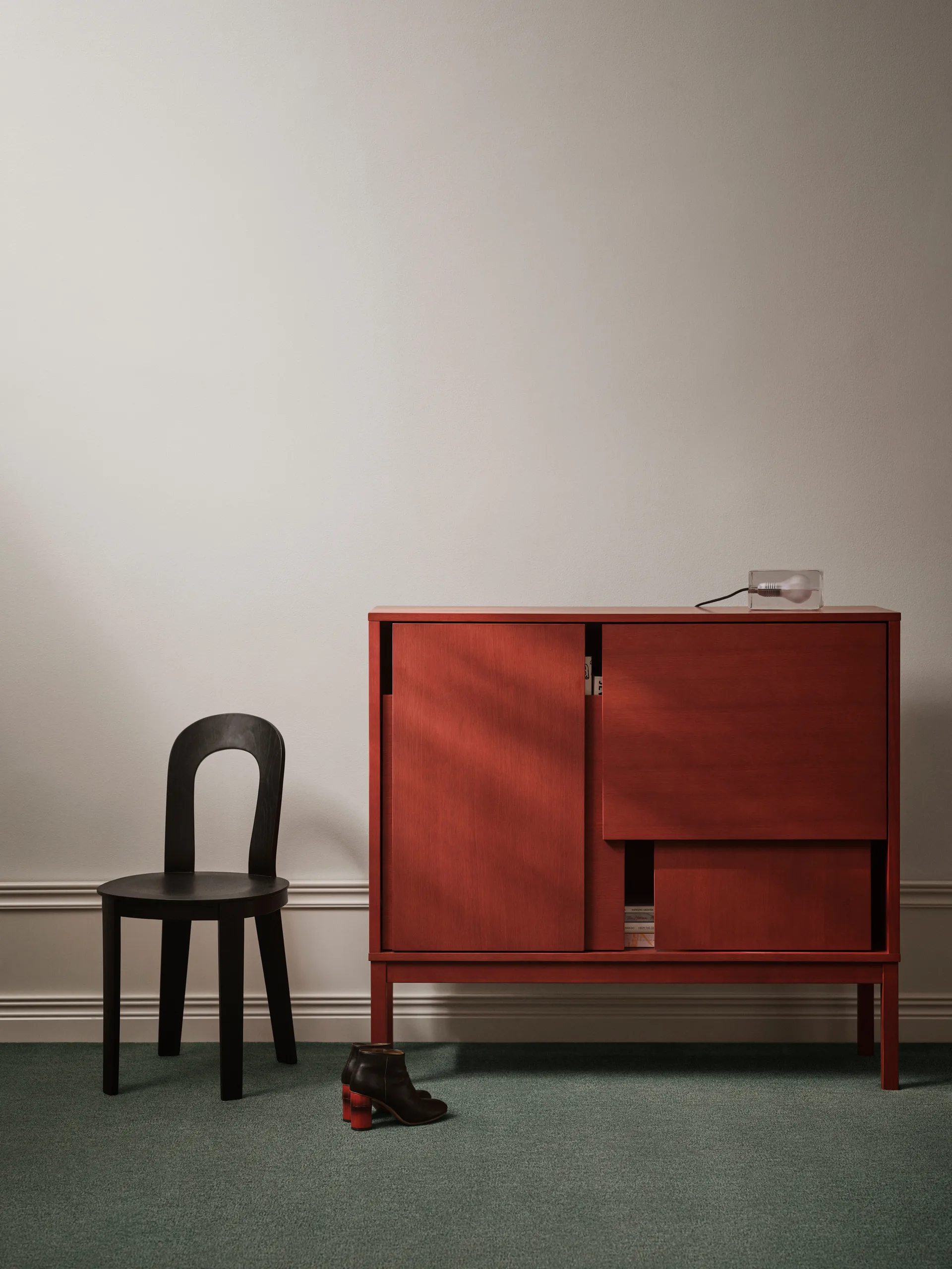 Layer sideboard, Red, 120x110, med ben Design House Stockholm