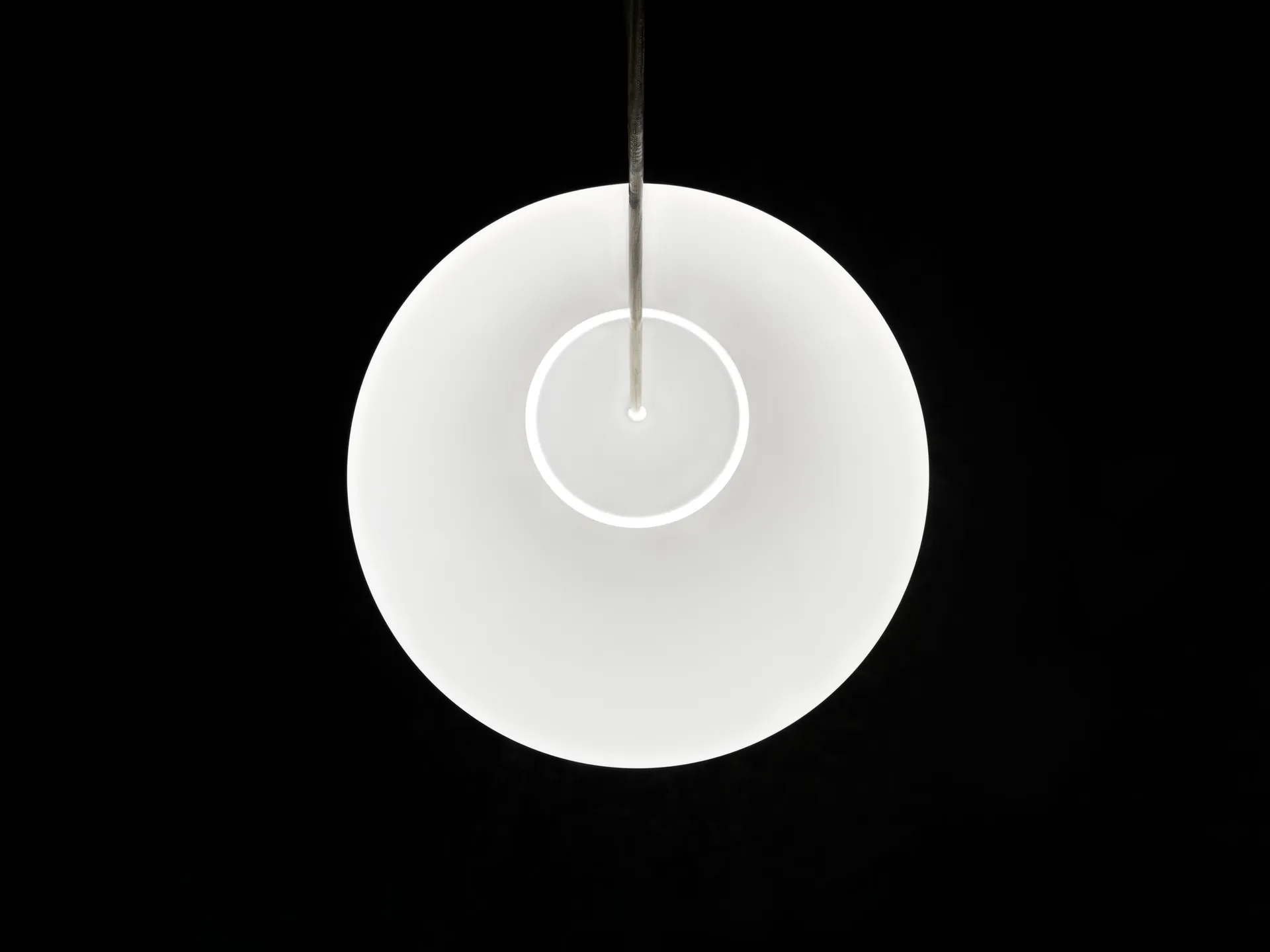 Luna lampa, mellan Design House Stockholm
