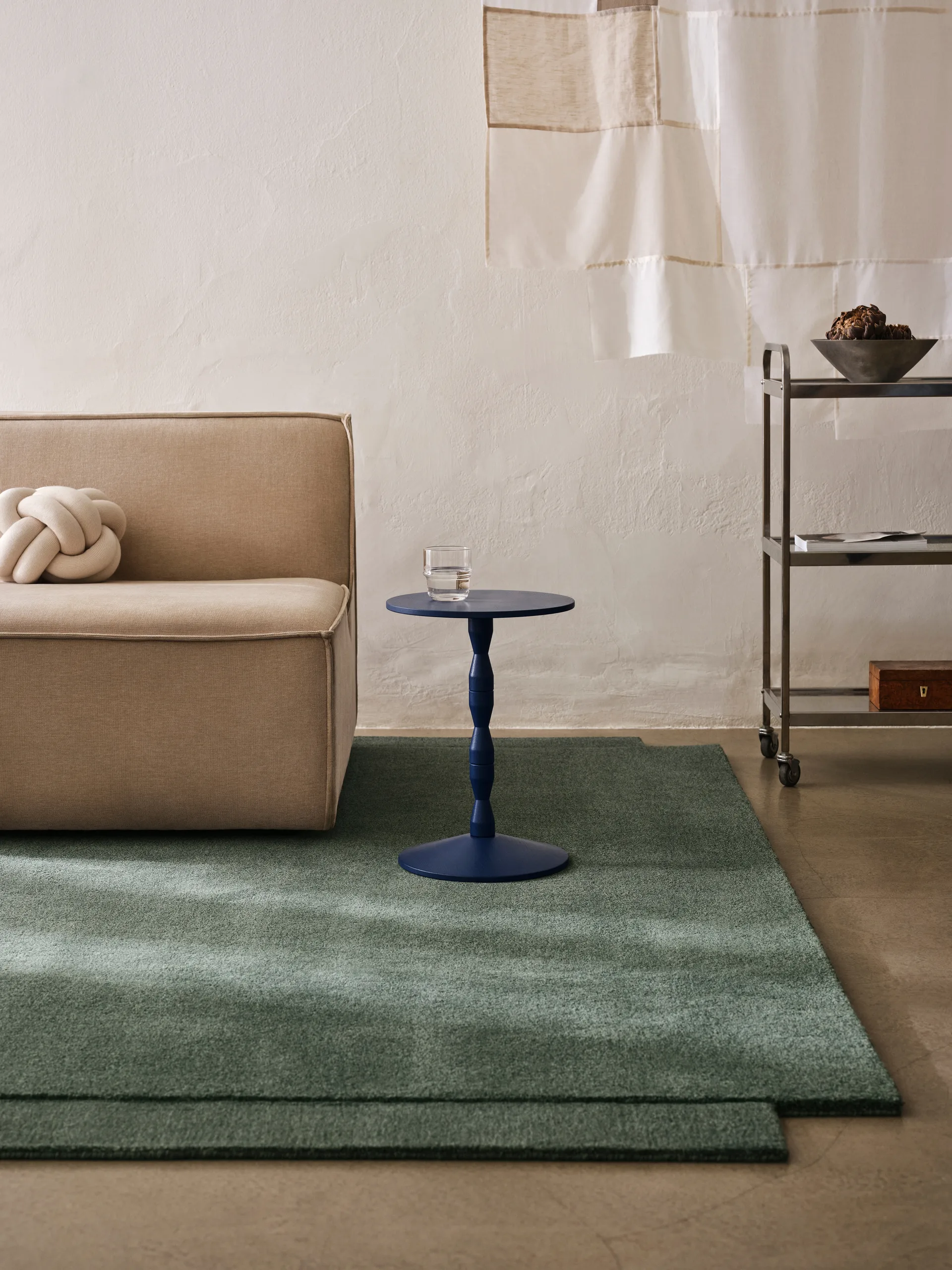 Pedestal bord Ø31x67,5 cm, Blue Design House Stockholm