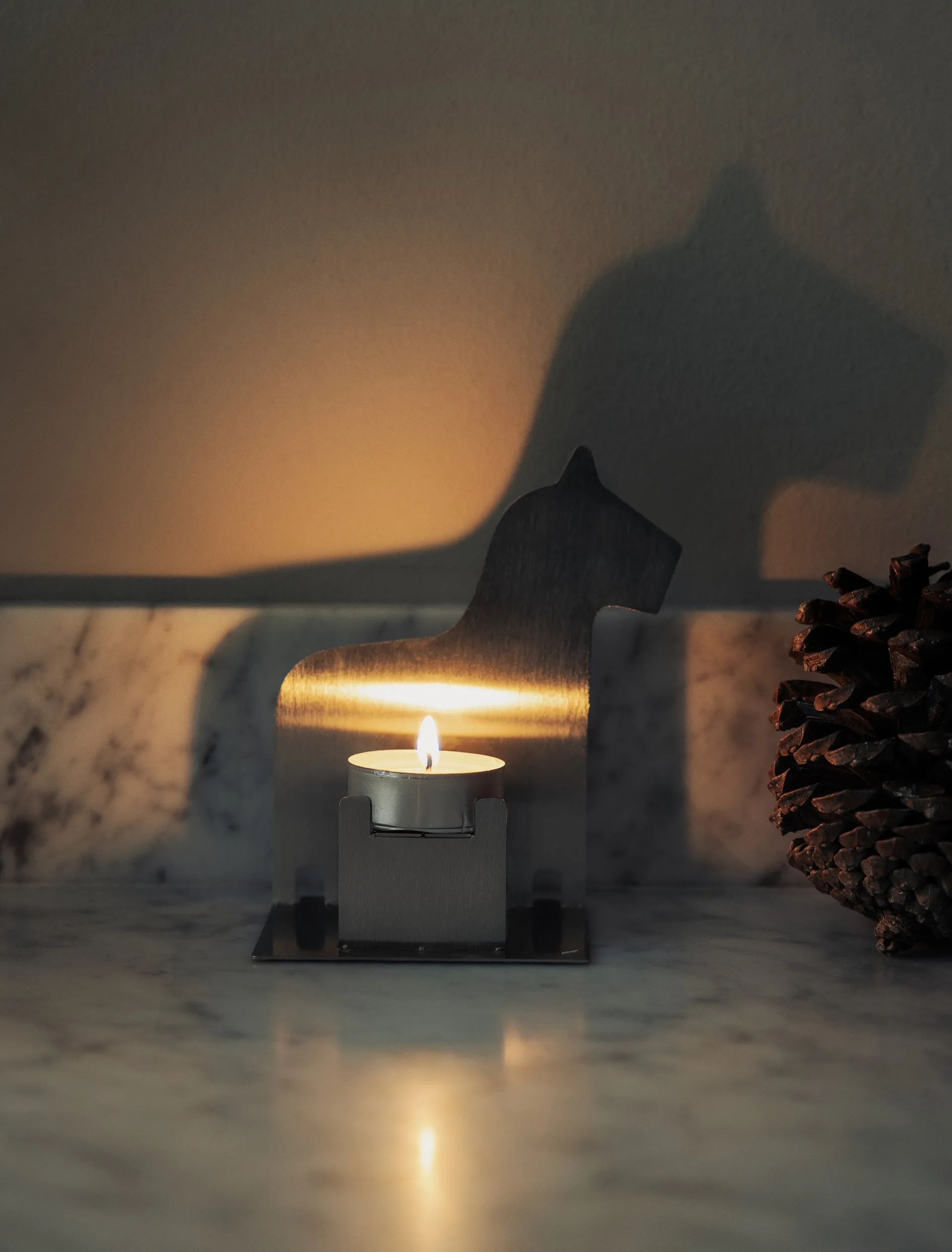 Pop-up värmeljushållare dalahäst, Mässing Design House Stockholm