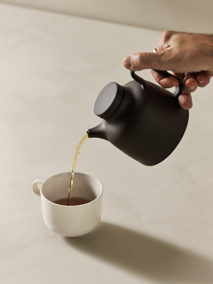 Sand tekanna 65 cl, Black clay Design House Stockholm