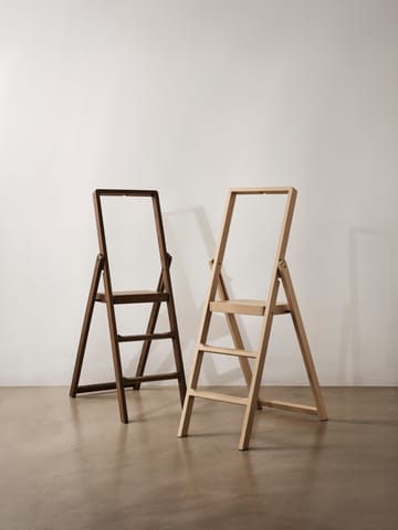 Step stege - Dark oak - Design House Stockholm