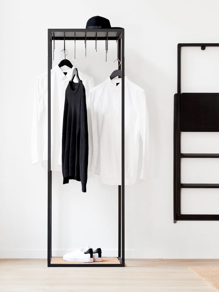 Step stege, Svartlackerad Design House Stockholm
