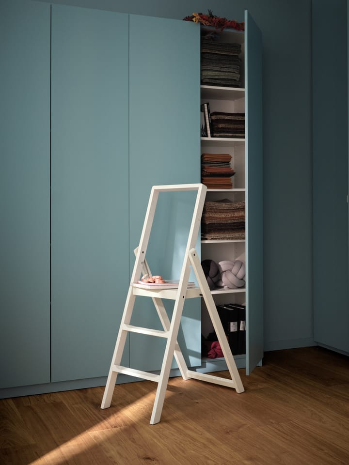 Step stege, Vitlackerad Design House Stockholm