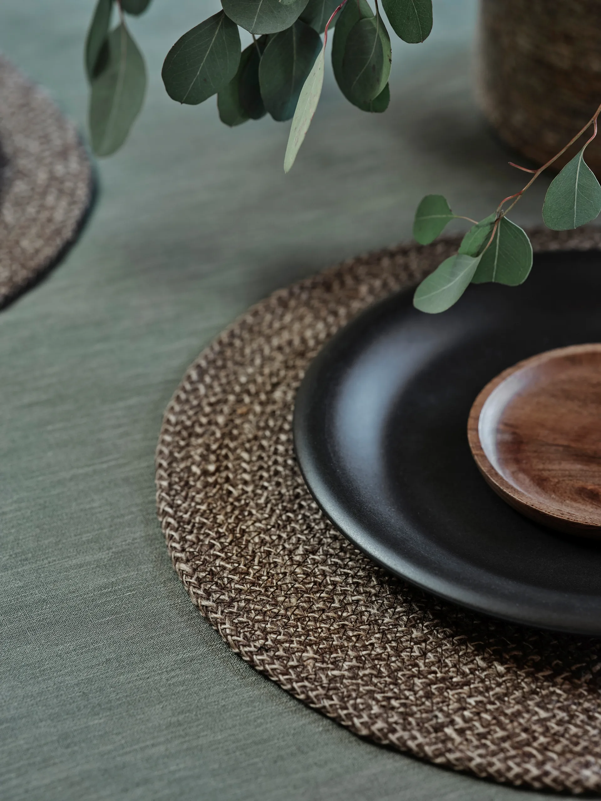 Ella bordstablett Ø38 cm, Brun-natur Dixie