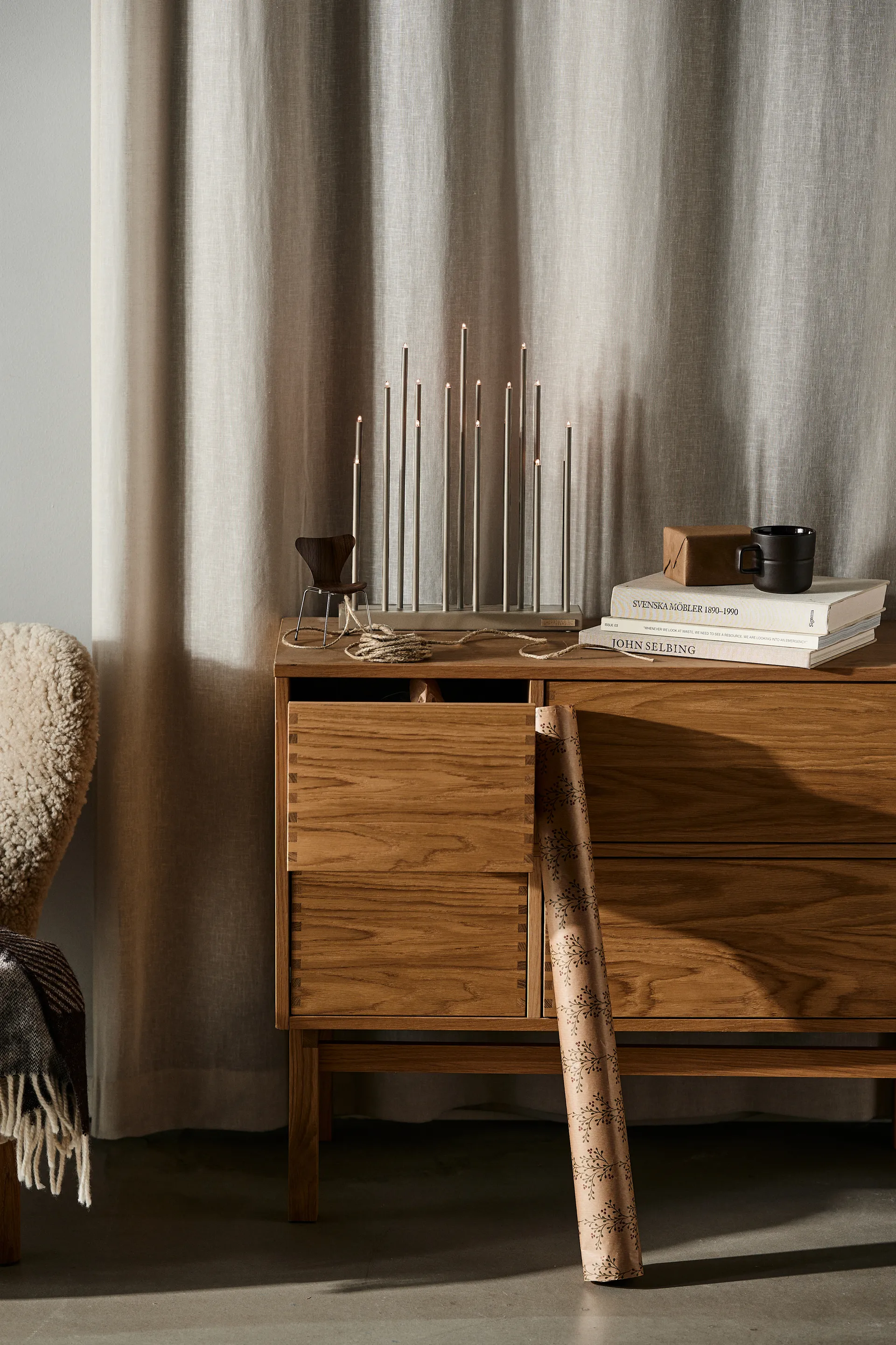 Elflugan elljusstake jubileumsutgåva Svenssons 125 år, Taupe Elflugan